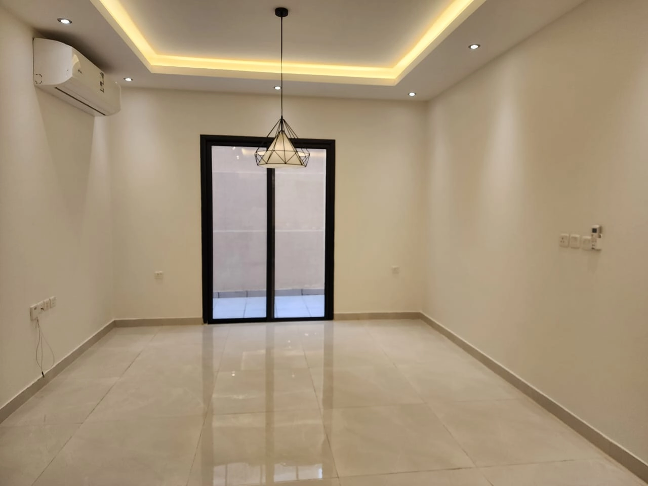 شقة للإيجار في شارع القصر